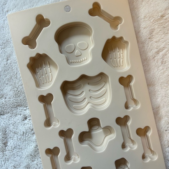 Halloween Baking Sheet Bundle - Picture 11 of 12